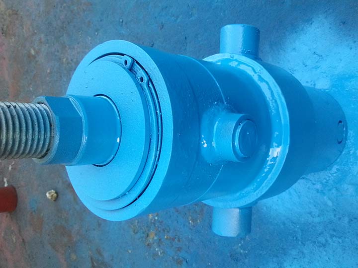 Dominica tilting furnace hydraulic cylinder